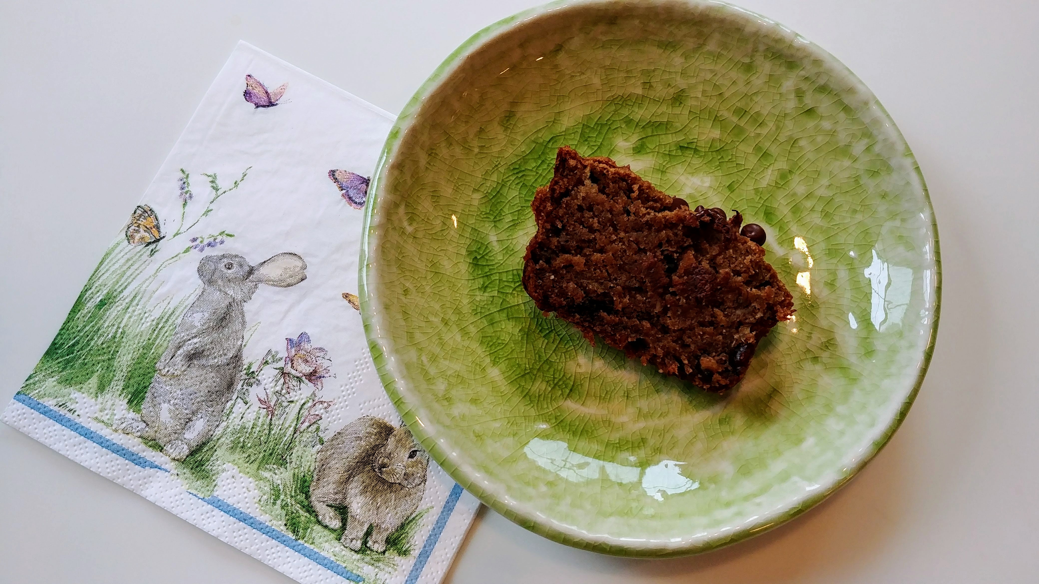 slice of bread on plate with bunny napkin